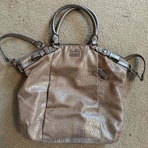 Large Coach gold champagne sparkly tote bag - used condition